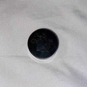 Kat Von D loose setting powder